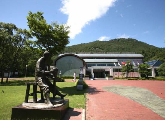 Gangjin Goryeo Celadon Museum